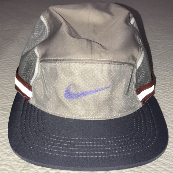 nike ispa hat